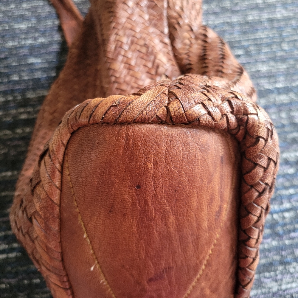 Platania Large Leather Brown Woven Tote Bag - Boho Chic! - Picture 15 of 15